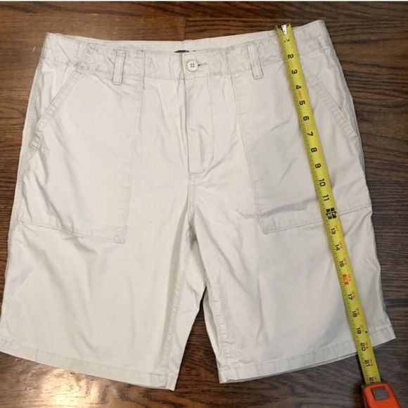 Khaki Mens Flat Front Shorts Size 34 - Picture 3 of 8